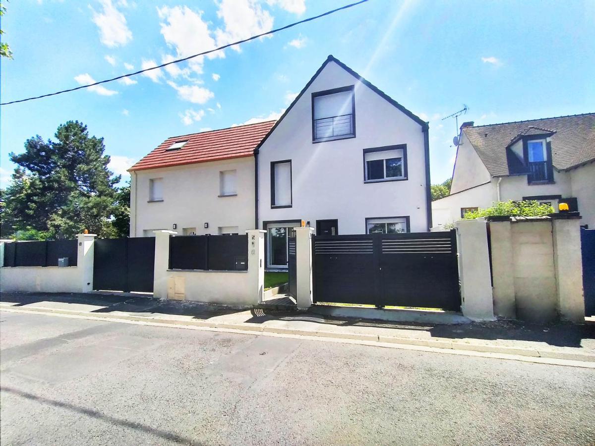 Dream of Mediterranean house, Jacuzzi, BBQ, Délices ensoleillés Sartrouville Esterno foto